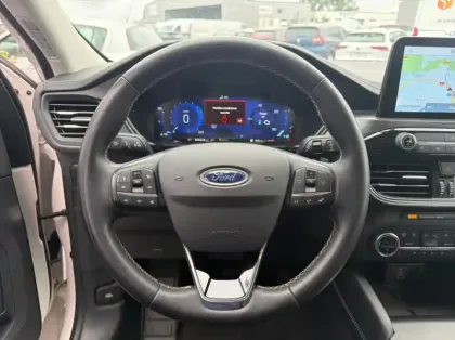 Photo 6 Ford Kuga 2.5 Duratec 190ch FHEV E85 Vignale BVA