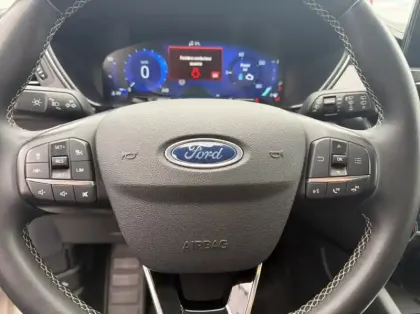 Photo 20 Ford Kuga 2.5 Duratec 190ch FHEV E85 Vignale BVA