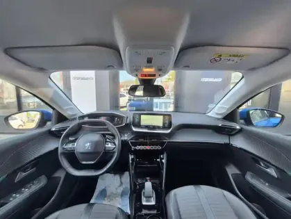 Photo 5 Peugeot 208 II Electrique Allure Business