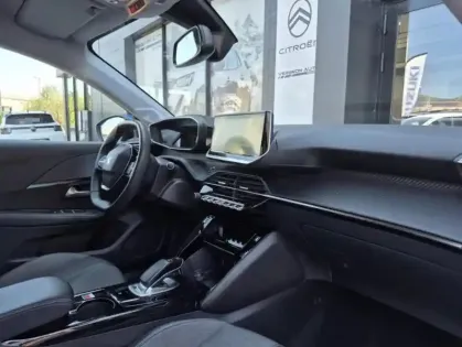 Photo 25 Peugeot 208 II Electrique Allure Business