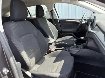 Photo 26 Ford Focus SW 1.0 EcoBoost mHEV 125ch Titanium X Business