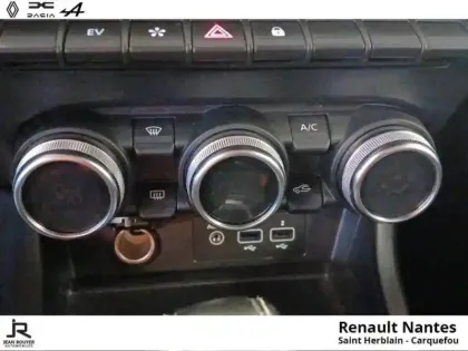 Photo 11 Renault Arkana  1.6 E-Tech 145ch Intens