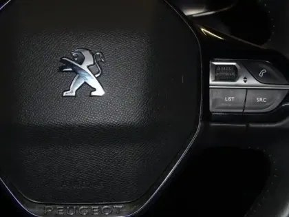 Photo 12 Peugeot 208  1.2 PureTech 75ch S&S Active