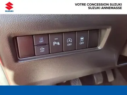 Photo 11 Suzuki Swift  1.2 Dualjet Hybrid 83ch Privilège AllGrip