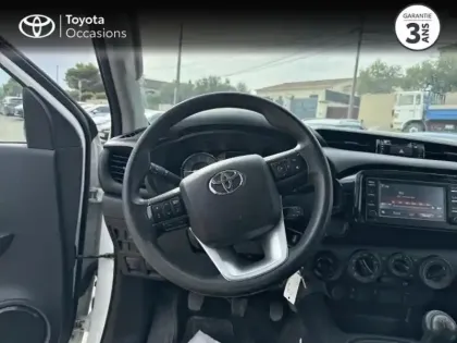 Photo 8 Toyota Hilux  2.4 D-4D 150ch X-Tra Cabine LeCap 4WD RC23