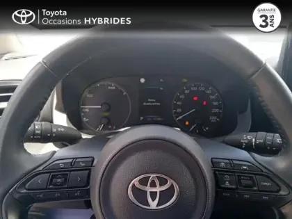 Photo 12 Toyota Yaris  116h Dynamic 5p MC24