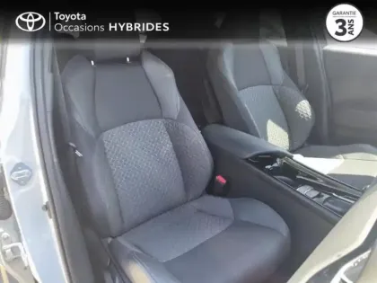 Photo 5 Toyota C-HR  2.0 Hybride 184ch Design Ultimate E-CVT