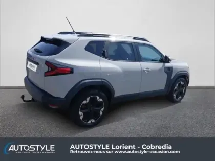 Photo 6 Dacia Duster  1.6 hybrid 140ch Journey