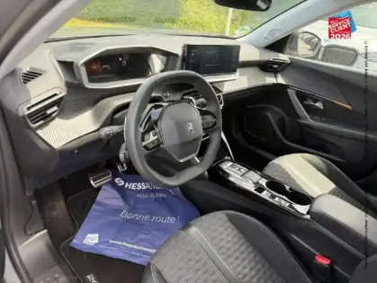Photo 14 Peugeot 2008  1.2 PureTech 130ch S&S Roadtrip EAT8