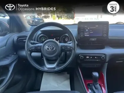 Photo 10 Toyota Yaris  116h Design 5p MY22