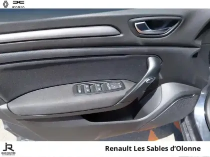 Photo 28 Renault Megane  1.5 Blue dCi 115ch Evolution EDC