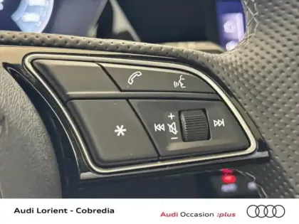 Photo 14 Audi A3  Sportback 35 TFSI 150ch Hybride S line S tronic 7