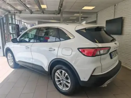 Photo 9 Ford Kuga  2.5 Duratec 190ch FHEV E85 Titanium BVA