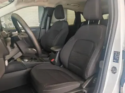 Photo 13 Ford Kuga  2.5 Duratec 190ch FHEV E85 Titanium BVA