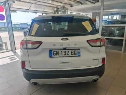 Photo 8 Ford Kuga  2.5 Duratec 190ch FHEV E85 Titanium BVA