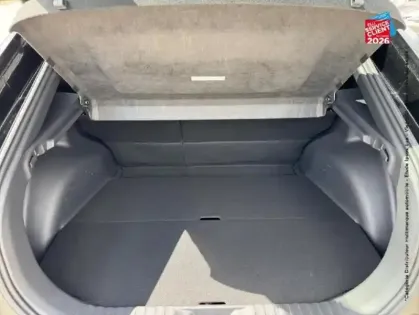 Photo 13 Toyota C-HR + 224ch 77kWh Design Grande Autonomie