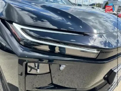Photo 12 Toyota C-HR + 224ch 77kWh Design Grande Autonomie
