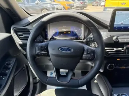 Photo 14 Ford Kuga  2.5 Duratec 190ch FHEV E85 ST-Line X BVA