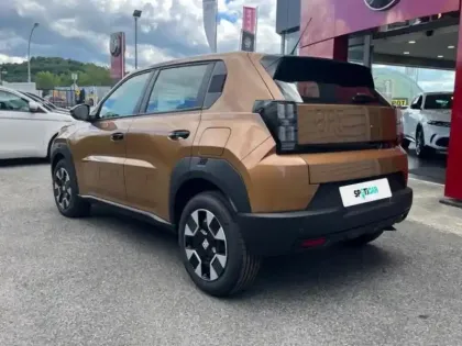Photo 6 Fiat Panda Grande  1.2 Hybrid 100ch Icône eDCT6