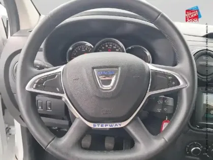 Photo 11 Dacia Lodgy  1.3 TCe 130ch FAP Stepway 5 places