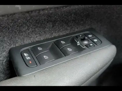 Photo 14 Volvo Xc40  B3 163ch Plus DCT 7