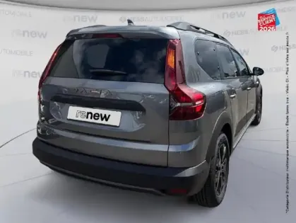 Photo 5 Dacia Jogger  1.6 hybrid 140ch Extreme 7 places -24