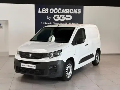 Photo Peugeot Partner Asphalt