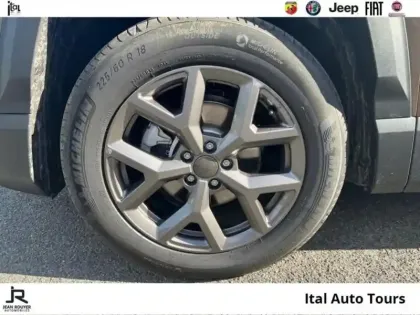 Photo 10 Jeep Compass  1.2 Turbo T3 145ch e-Hybrid First Edition BVR6