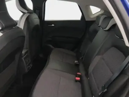 Photo 11 Renault Captur  1.6 E-Tech hybride 145ch Techno