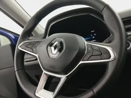 Photo 14 Renault Captur  1.6 E-Tech hybride 145ch Techno