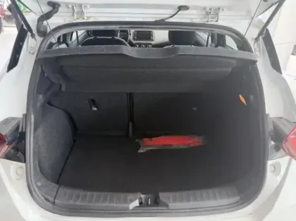 Photo 6 Nissan Micra  1.0 IG-T 100ch N-Connecta Xtronic 2019