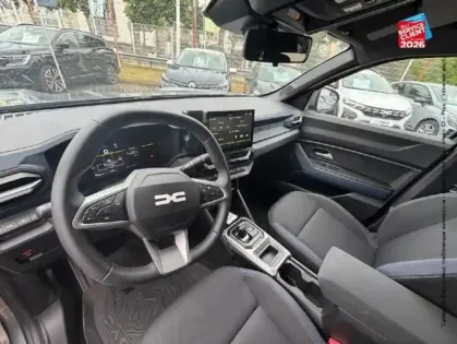 Photo 14 Dacia Duster  1.6 hybrid 140ch Journey