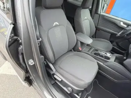 Photo 11 Ford Kuga  2.5 Duratec 180ch Hybrid FlexiFuel Active Powershift