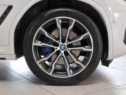 Photo 8 BMW X3  xDrive30e 292ch M Sport
