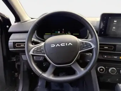 Photo 14 Dacia Jogger  1.6 hybrid 140ch Extreme 7 places -24