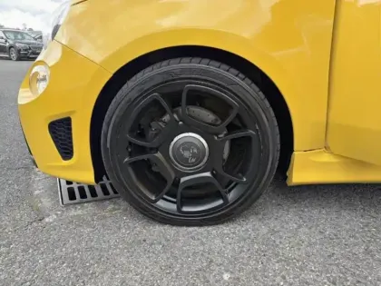 Photo 10 Abarth 500  1.4 Turbo T-Jet 160ch 595 Pista