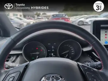 Photo 12 Toyota C-HR  2.0 Hybride 184ch GR Sport E-CVT