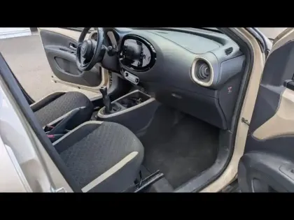 Photo 11 Toyota Aygo X  1.0 VVT-i 72ch Design
