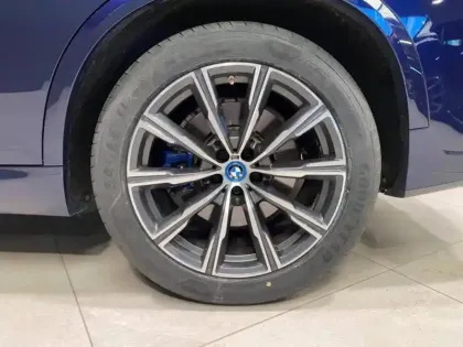 Photo 8 BMW X5  xDrive45e 394ch M Sport 17cv