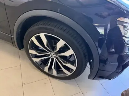 Photo 8 Volkswagen Tiguan  2.0 TDI 150ch Carat Exclusive DSG7