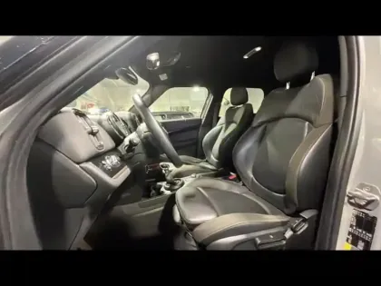 Photo 8 Mini Countryman  Cooper SE 136ch + 88ch Exquisite ALL4 BVA