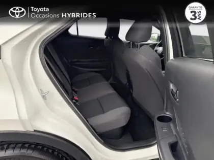 Photo 6 Toyota C-HR  2.0 Hybride 200ch Design MY25