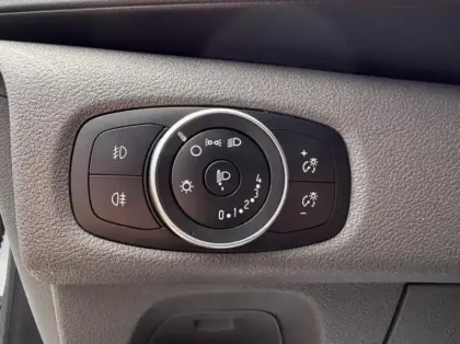 Photo 5 Ford Custom Transit  Fg 300 L2H1 2.0 EcoBlue 130 Trend Business