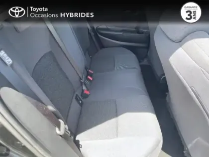 Photo 6 Toyota C-HR  1.8 Hybride 140ch Dynamic NG23