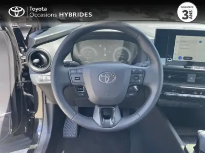 Photo 8 Toyota C-HR  1.8 Hybride 140ch Dynamic NG23