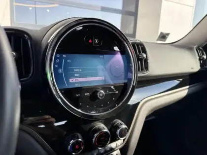 Photo 15 Mini Countryman  Cooper 136ch  Essential BVA7