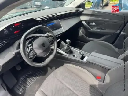 Photo 14 Peugeot 308  1.2 PureTech 110ch S&S Active Pack