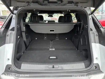 Photo 5 Peugeot 5008  Hybrid 145ch GT e-DCS6