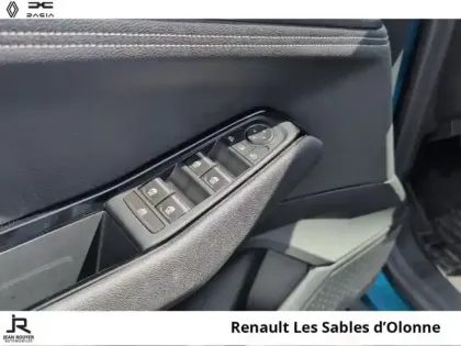 Photo 13 Renault Austral  1.2 E-Tech full hybrid 200ch Techno - 25