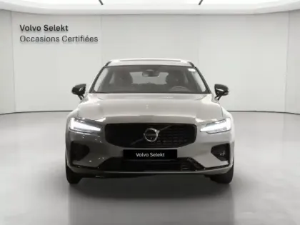 Photo 8 Volvo V60  B4 197ch Ultra Style Dark DCT 7